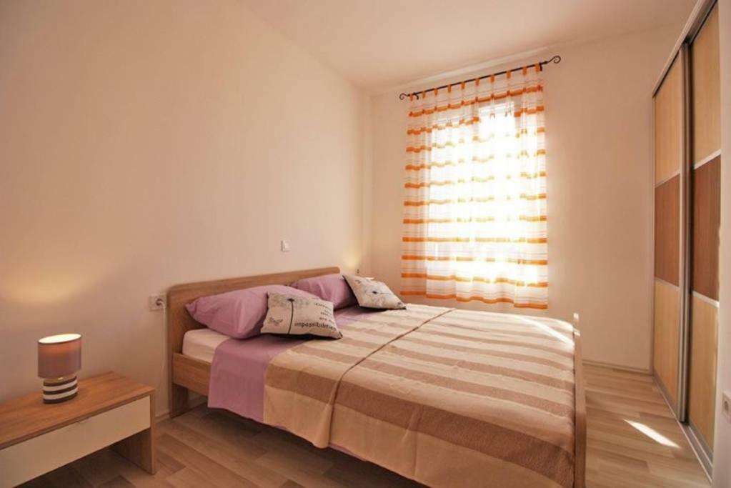 Apartman Simona Fažana Exterior foto